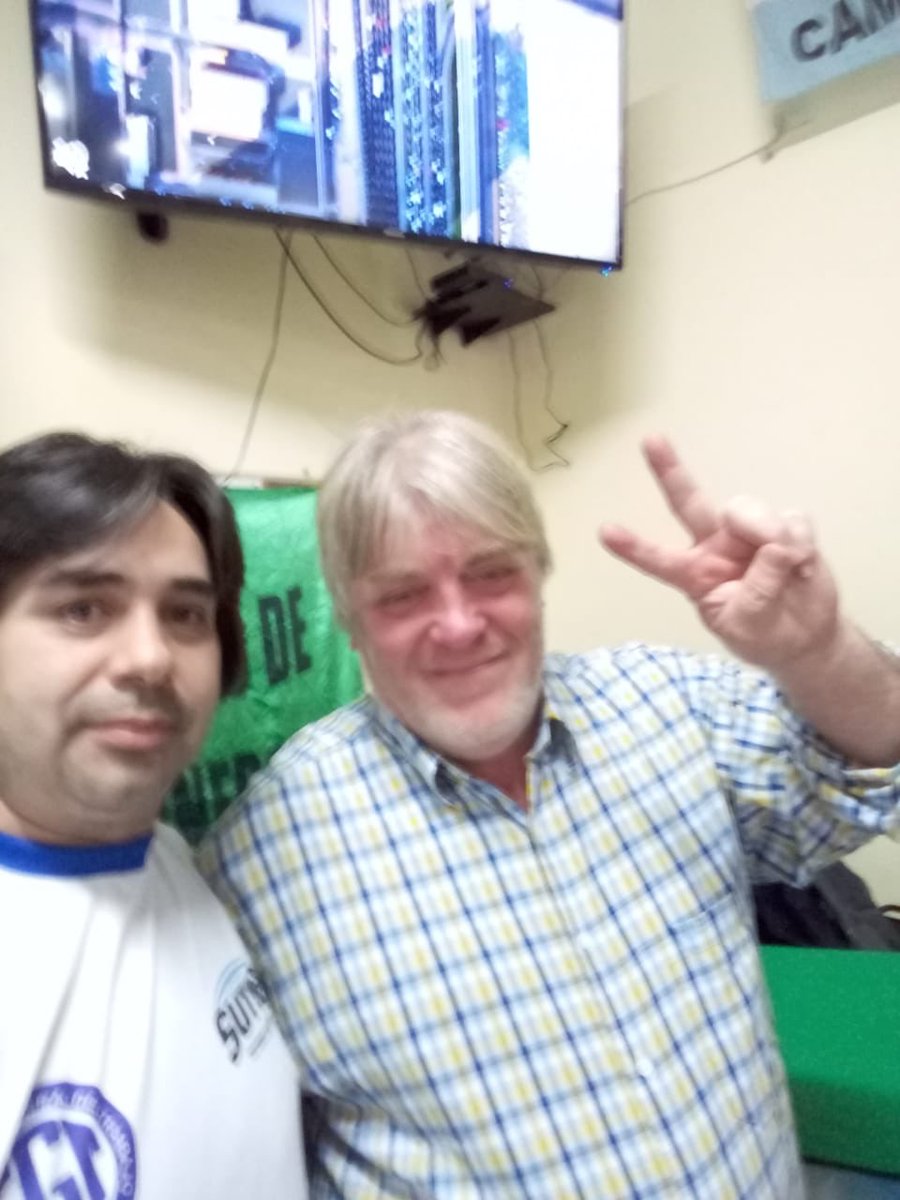 juanperita10's tweet photo. A pesar del diluvio más de 20 sindicatos y organizaciones políticas y sociales se hicieron presente en Castelar para formalizar la multisectorial 21 f en la zona https://t.co/PJU55fL3lU