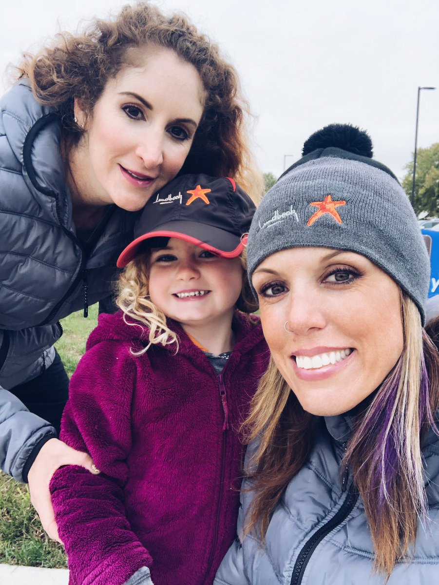 bikerchic_21's tweet photo. Good Morning from the @NAMIIowa 2018 NAMI Walk at Terra Park in Johnston. #NAMIIowa #NAMIgdm #MentalHealthMatters #MentalHealthAwareness #EndTheStigma https://t.co/Uo5JC3tjsG
