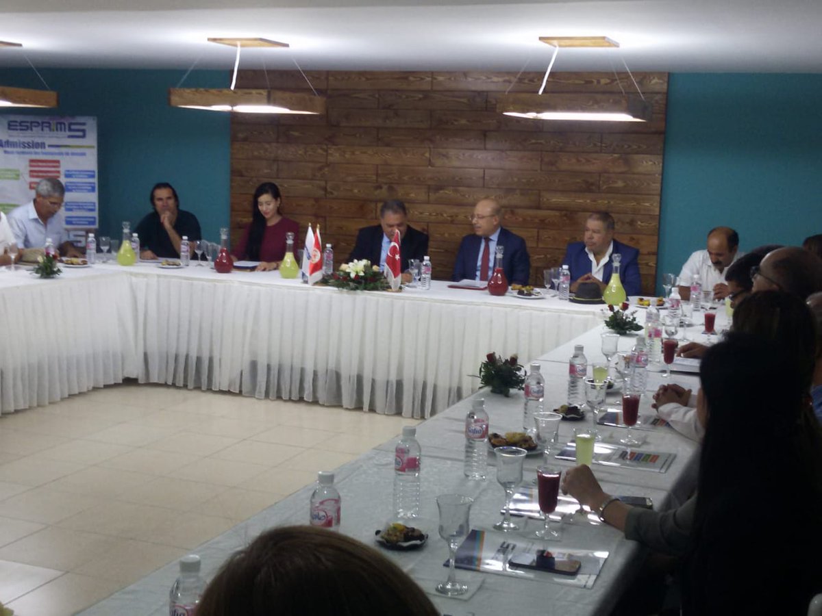 omerfarukdogan_'s tweet photo. Nous avons assisté, ce samedi, à la réunion du conseil d'ESPRIM- Monastir.
Nous avons discuté du rôle important que jouent les jeunes ingénieurs dans le processus du développement de la Tunisie, d'un développement en plein coopération avec la Turquie #Esprim-Monastir🇹🇷🌷🇹🇳. https://t.co/Jxkoz1RH1c