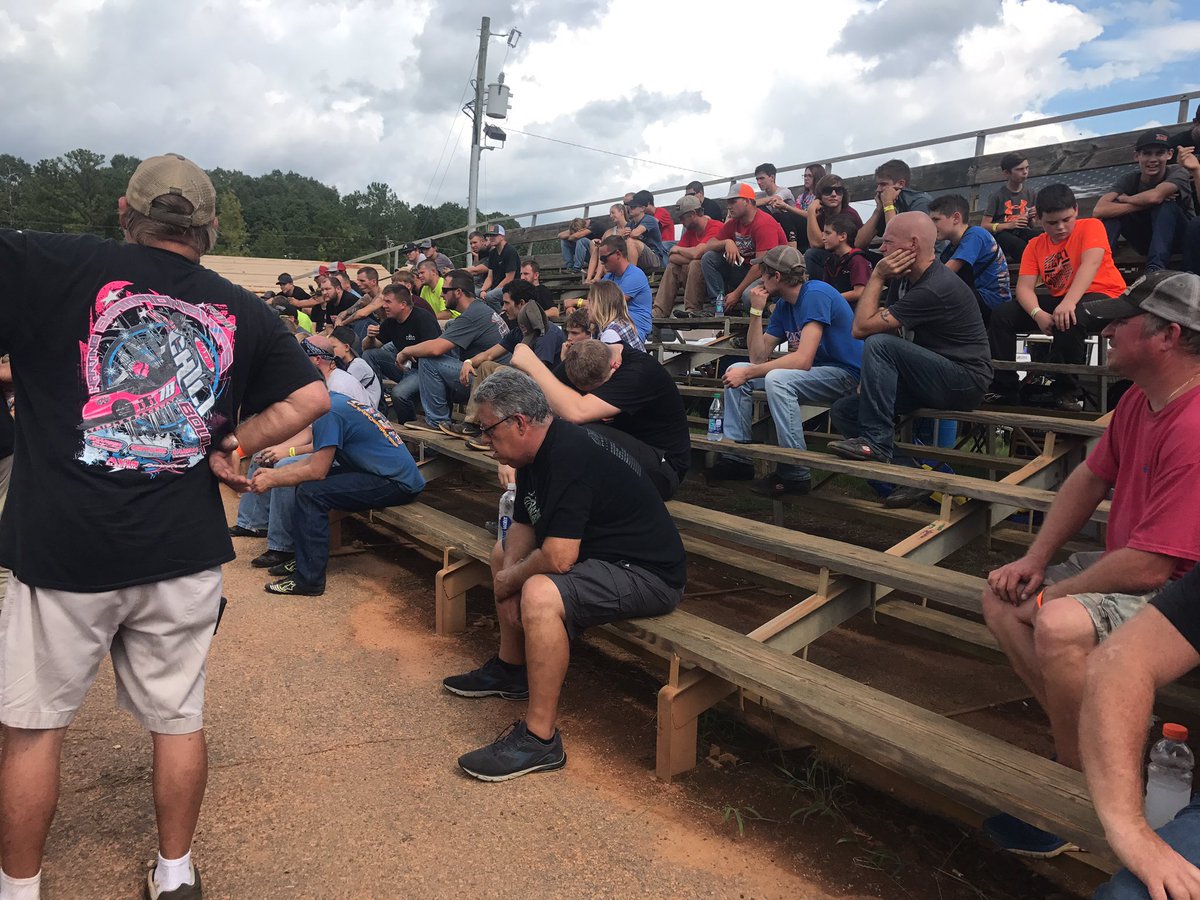 Word from the scoring is we've got 90+ drivers in the house today 😎 #thenewstandard