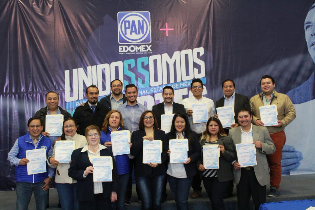 Cap_En_Accion's tweet photo. El día de hoy nuestro Secretario Estatal, @guillermofm, hizo entrega de las constancias respectivas a los militantes que ahora forman parte del Sistema de Capacitadores de Acción Nacional. https://t.co/mQQsO5x9rK