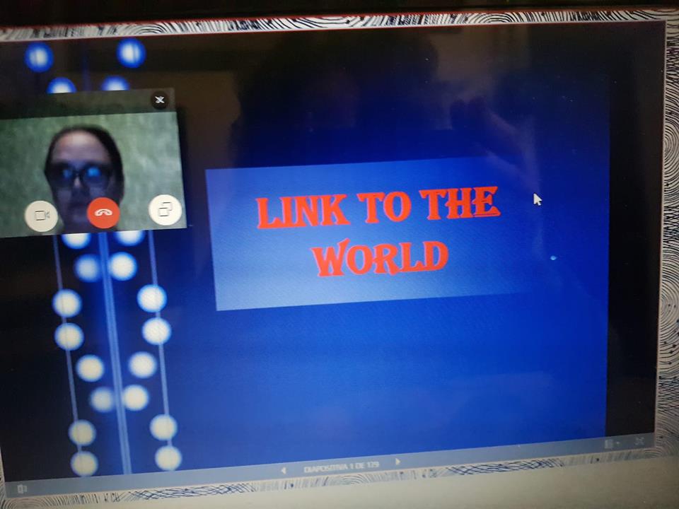 mariajosegiaved's tweet photo. We connected with Ekaterine from Georgia for future collaboration 😍
#MicrosoftEDU #LinkToTheWorld #MiIEExpert #SkypeMT @SkypeClassroom @Flipgrid @Buncee @DePedagogics @MicrosoftEDU https://t.co/C9rUB95Vbf
