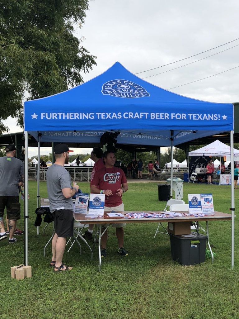 CraftPAC_TX's tweet photo. We’re out at #TXbrewfest spreading the word about the fight to #FixTexasBeerLaws! Come stop by, grab your #beertogo button, and sign up for our mailing list! https://t.co/doNoKJuWMC