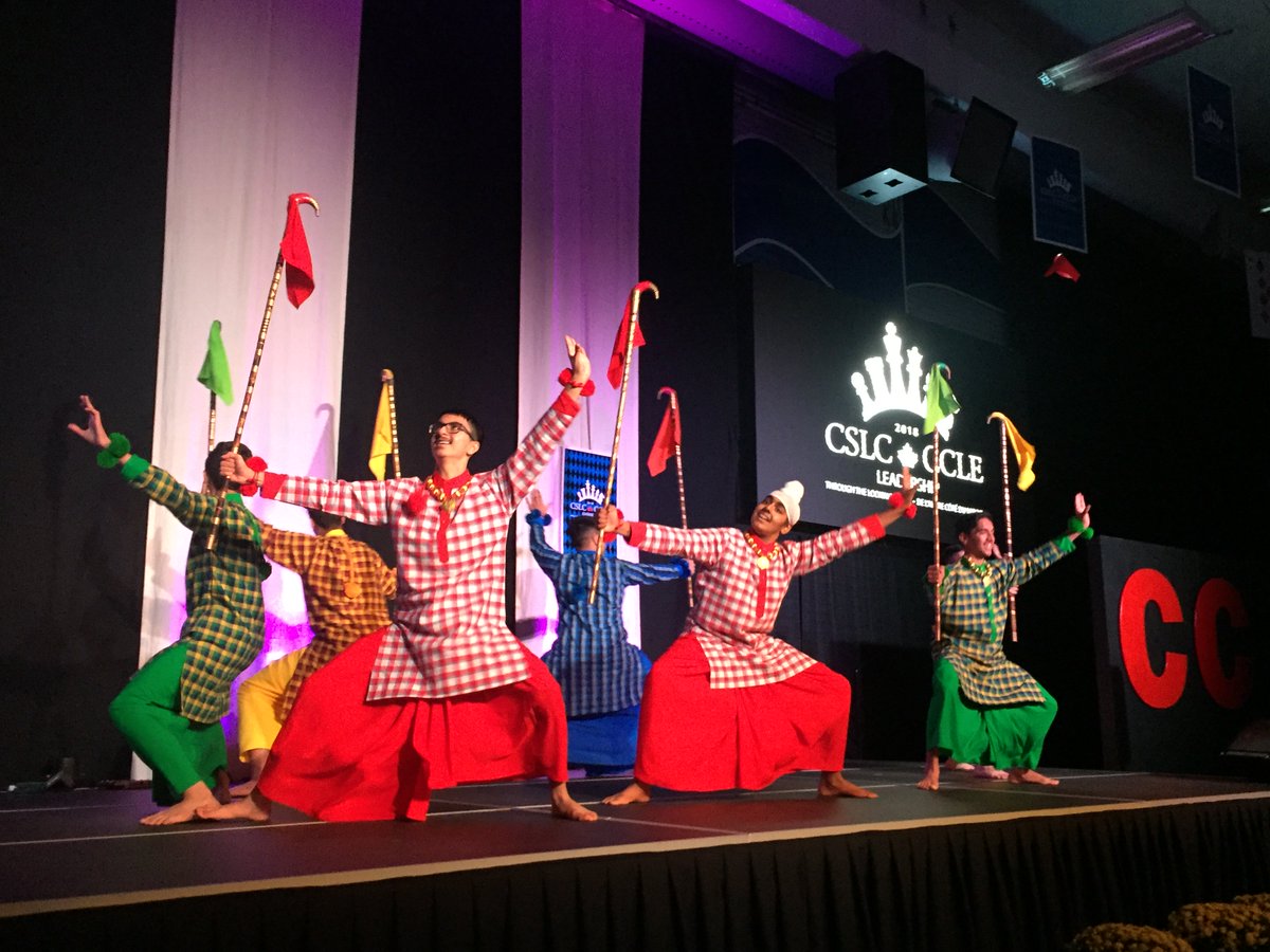 AmarjeetSohiYEG's tweet photo. Had a great morning at @HarryAinlay with #yeg high school students for the 34th annual Canadian Student Leadership Conference. Shoutout to the @WPWagnerSchool Bhangra team for a fantastic showcase of Punjabi culture to the conference delegates! #CSLC2018 https://t.co/OcIYBAu2e1