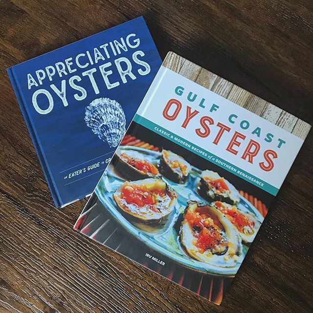 Pure shuckulence 🐚💙🤤 We’re loving all the tasty goodness in @chefirvmiller Gulf Coast #Oysters book. So many fantastic recipes to work our way through. And paired with Appreciating Oysters, you’ll be a certified #oyster genius. Now get cooking! #linkinbio 🔥🐚
.
.
.
.
.
.
…