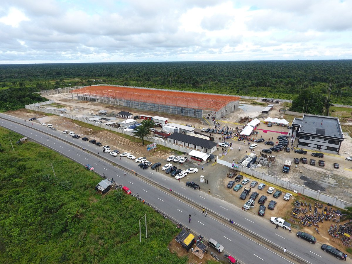 aksgovt's tweet photo. The coconut refinery we are building can refine one million nuts. I am good in delivering on my promises, but I am not good in propaganda. That is why people wake up like they did last week and discovered that we have a flour mill in the state.

 #UdomSpeaks https://t.co/4nwIcIis6L