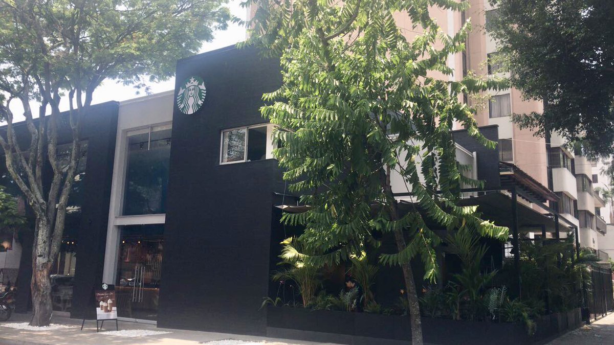 PressJaime's tweet photo. Abrimos una nueva tienda en Cali en el barrio Granada , Av. 9 nte # 14n 26.  Ven a conocerla y a celebrar con nuestros Partners la pasión por nuestro café. https://t.co/VB9a6lY7at