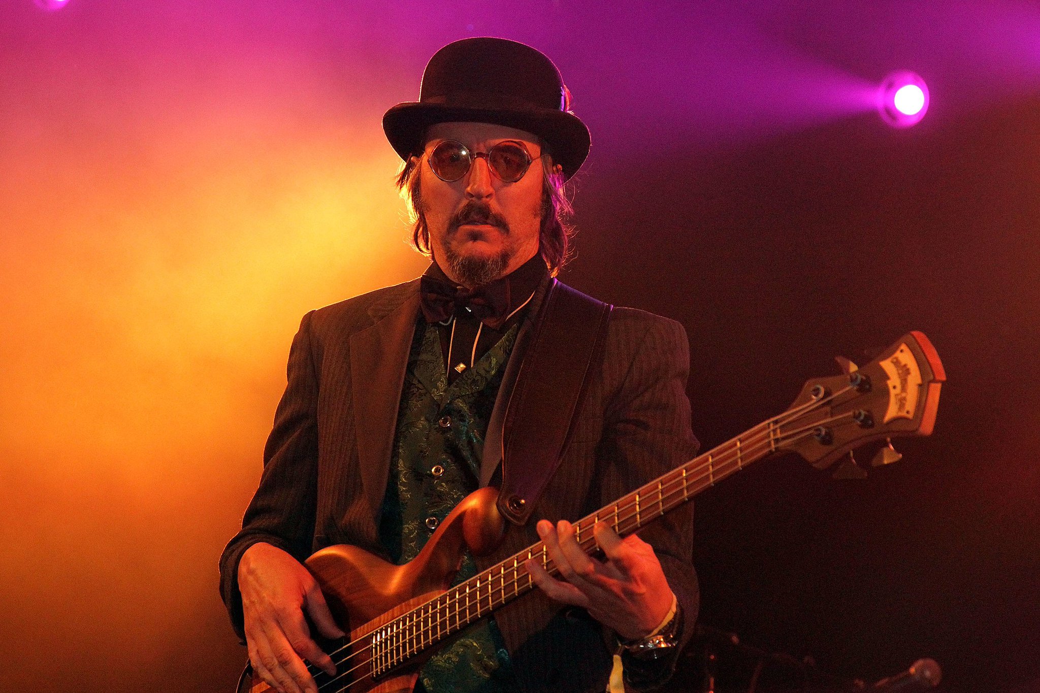 Happy birthday to Les Claypool of Primus. 