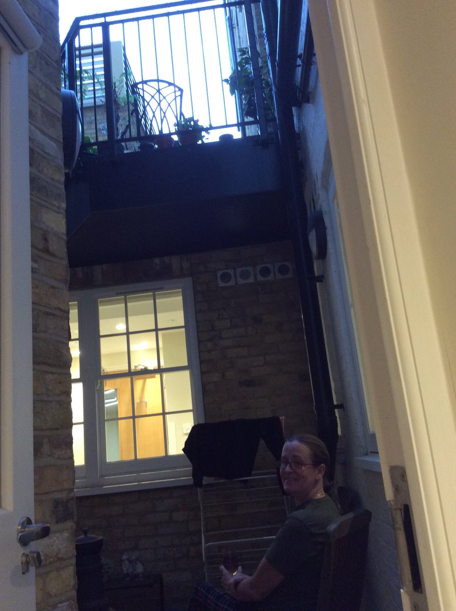 DonnaMBalsdon's tweet photo. Sat on our Pimlico patio listening to @dandylionsUK.  When are you coming to London, guys?! https://t.co/zgCxrUaKbP