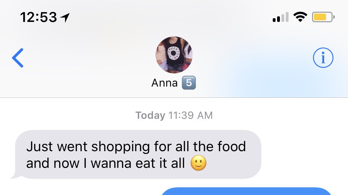 lexi_cking's tweet image. 😂😂😂 #EatingForTwo 🤰🏻