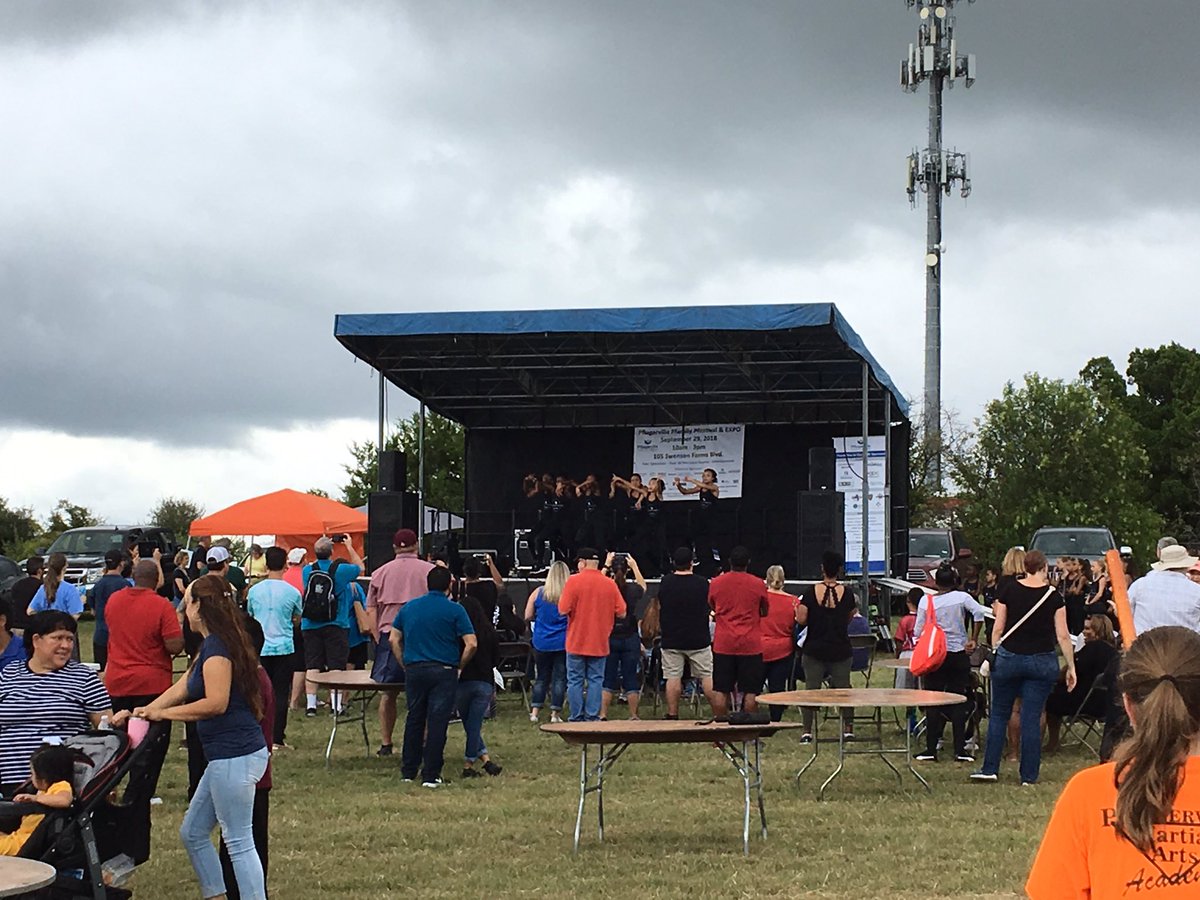ShontelMays's tweet photo. Yes, it rained, but it’s clear now and we’re still having fun. Come on out and join us! 85 vendors booths, entertainment, food and lots of prizes! https://t.co/3DzVnOtout