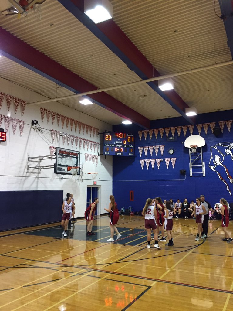 engleharthigh's tweet photo. Spartans in action at Trojan Invitational! https://t.co/msSmlsy5Z6