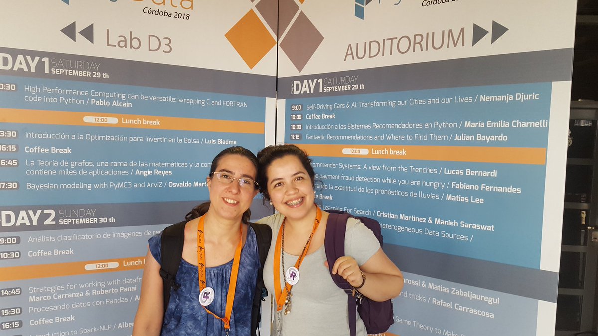 anadiedrichs's tweet image. #rladies en @PyDataCba #pydatacba  🐍🐉 // @_lacion_ @RLadiesBA @RLadiesMza #rladiesvisits #OpenSource 🐧