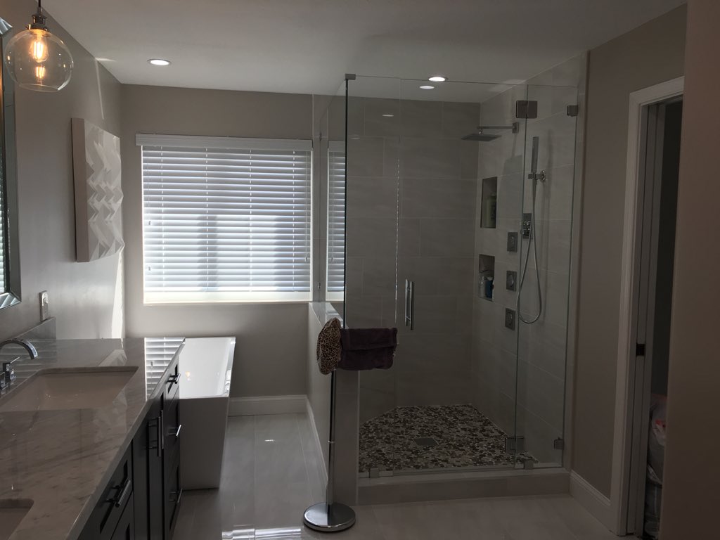 Simplifyimprove's tweet image. Master bathroom!
#remodel #renovate #custom #designbuild #bathroom #contractor