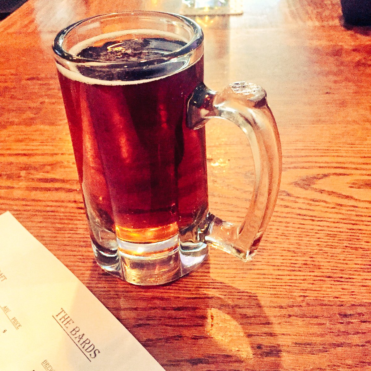 2RoadsLee's tweet photo. Enjoying some @2RoadsBrewing Roadsmary’s Baby rum barrel-aged pumpkin ale at @BardsPhilly right now. Happy Fall, y’all! #anthonyrocks https://t.co/uhknAp2F6c