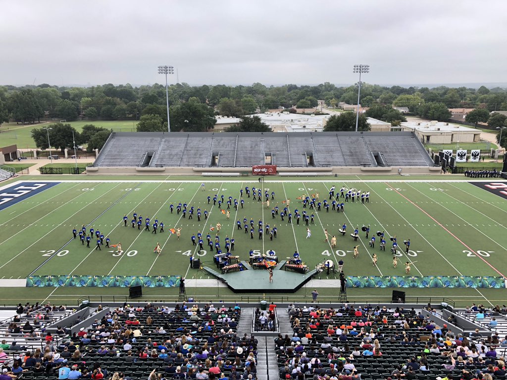 HEBMarching's tweet photo. Look at these forms! Bravo, McKinney band! https://t.co/uUX99V7RvT