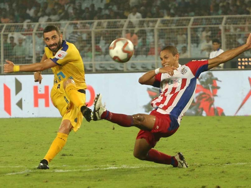 Sports_NDTV's tweet photo. .@IndSuperLeague: @ATKFC lose league opener 0-2 against @KeralaBlasters 

#atkvskbfc
#ATK
#ATKKER
#ATKvKBFC
#ISL #IndianSuperLeague 
#FanBannaPadega

READ: https://t.co/TJjFr6en1G https://t.co/7CpswOUQ9O