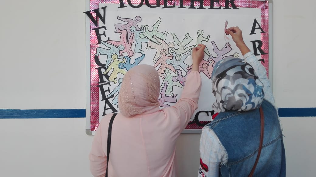 NElakhdar's tweet photo. Education is a shared communication between dedicated teachers, motivated students and enthusiastic parents with high expectations #perfectcommunication #openhouse2018_2019 @DawhaHighSchool https://t.co/DWDVGhv7wM