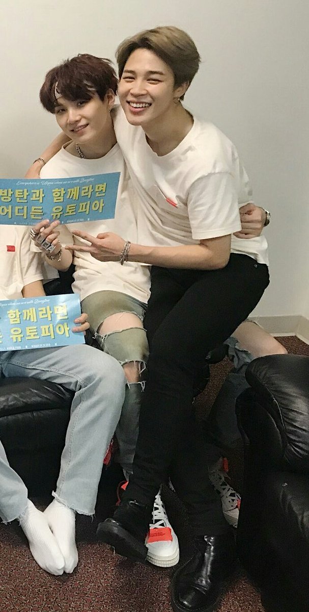 Finally!! Jimin has done what he has been wanting to do for ages...he has sat upon the lap of Yoongi (yoongi's hand is a bonus )  #yoonmin