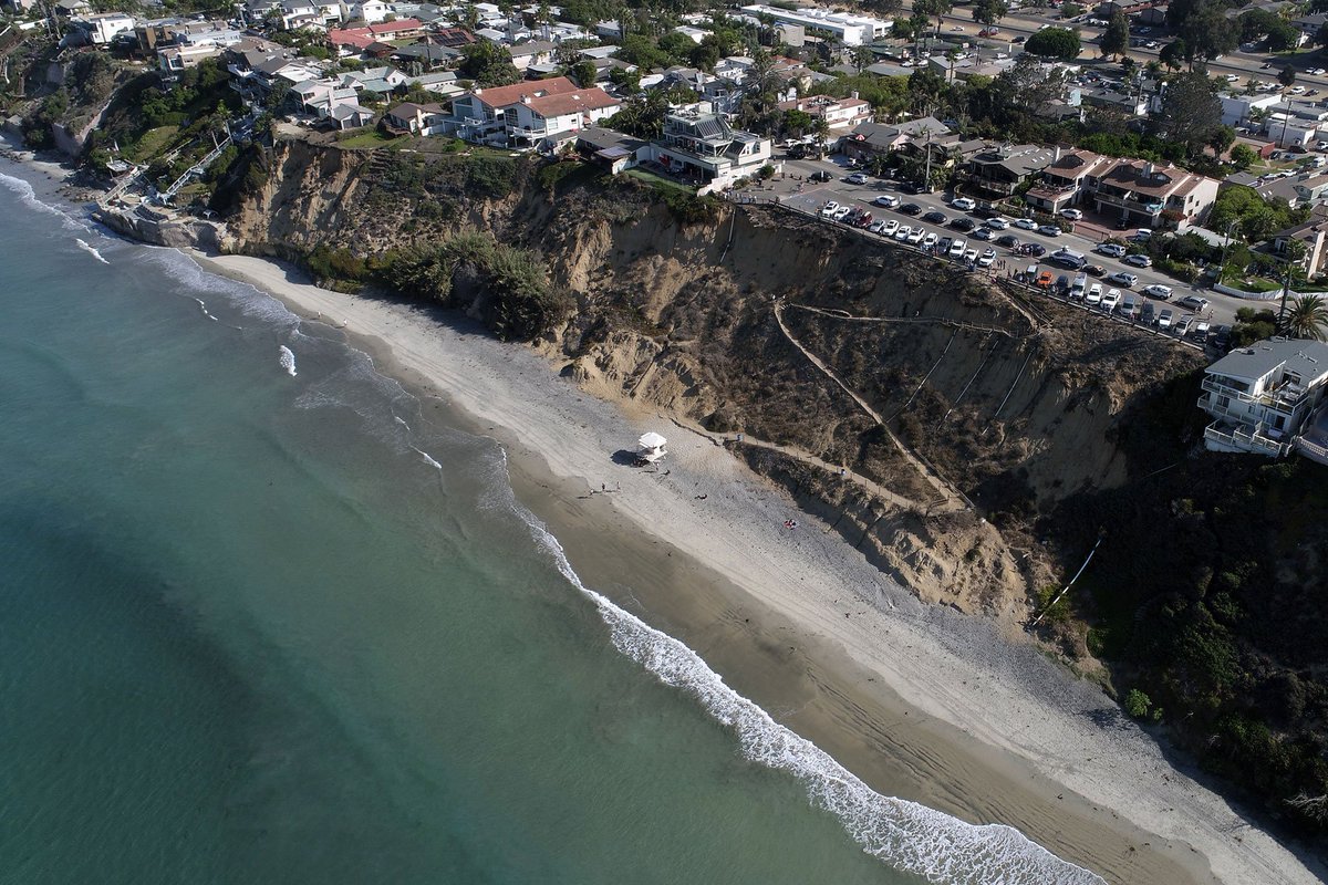 surfline's tweet photo. Teen Attacked by Shark in North County San Diego. Beacons closed after attack on boy who was diving for lobster just offshore. Here's what we know now: https://t.co/VjeVdetWgr https://t.co/Bjx70sd7AC