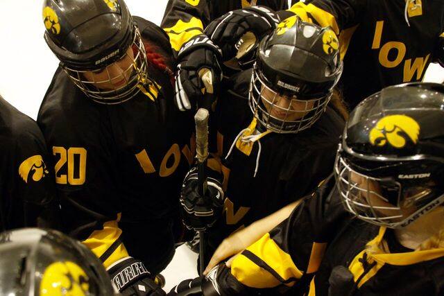 Lady_IceHawks's tweet photo. Game 1 of our 2018-2019 season starts TONIGHT in Northbrook, IL at 6:50pm! Wish us luck as we take on the Evanston Tigers! #UISportClubs https://t.co/EH42oMTvAq