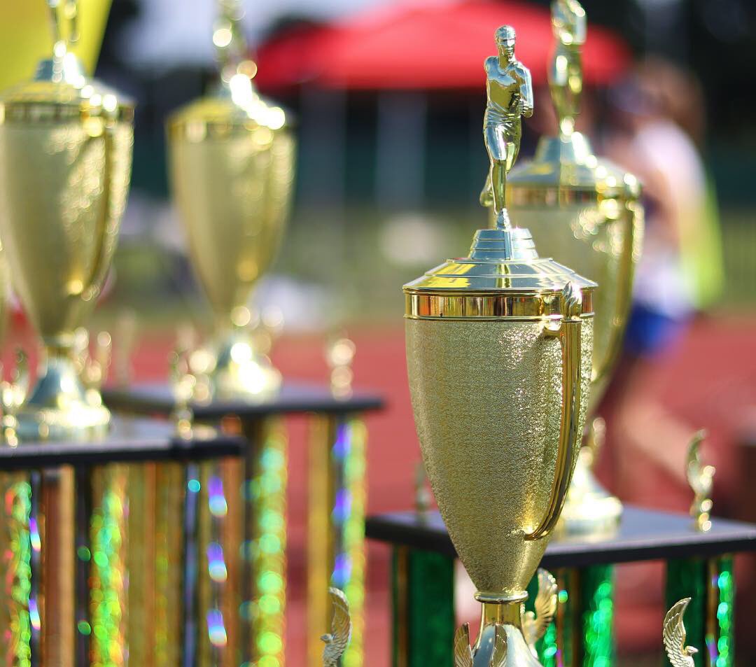 DCXCProject's tweet photo. There’s a lot of hardware up for grabs. Who’s going to take it home today?
#DCXCinvite https://t.co/j0O6MgruqM