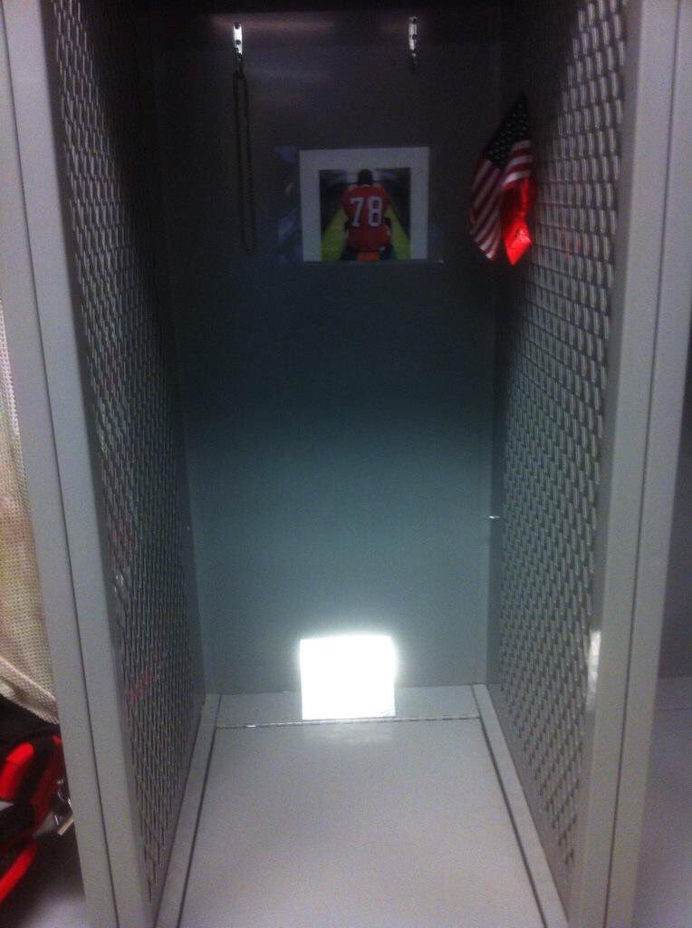 TeamEvans919's tweet photo. Keep resting easy young brother...we shall meet again! #RIP78 https://t.co/1kE7nNr8cu