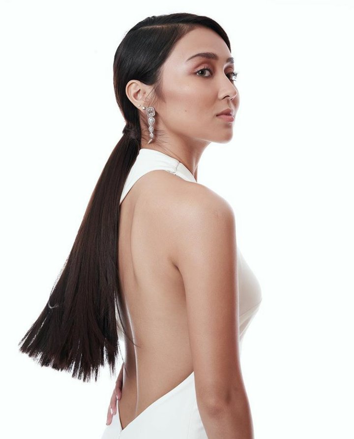 _knfooord's tweet photo. KATHRYN BERNARDO 👑
#ABSCBNBallFanFave 
#ABSCBNBall2018 #KathNielBrightest7thBall https://t.co/59grpZBIfV