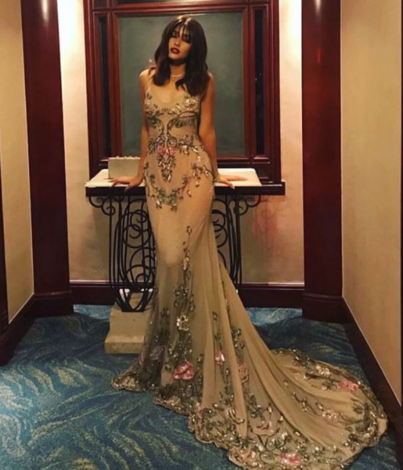 deepredgarnett's tweet photo. Oh man, why do they remind me of anastasia steel and christian grey. 

#LizQuenAtABSCBNBall https://t.co/Wgif2mxvvc