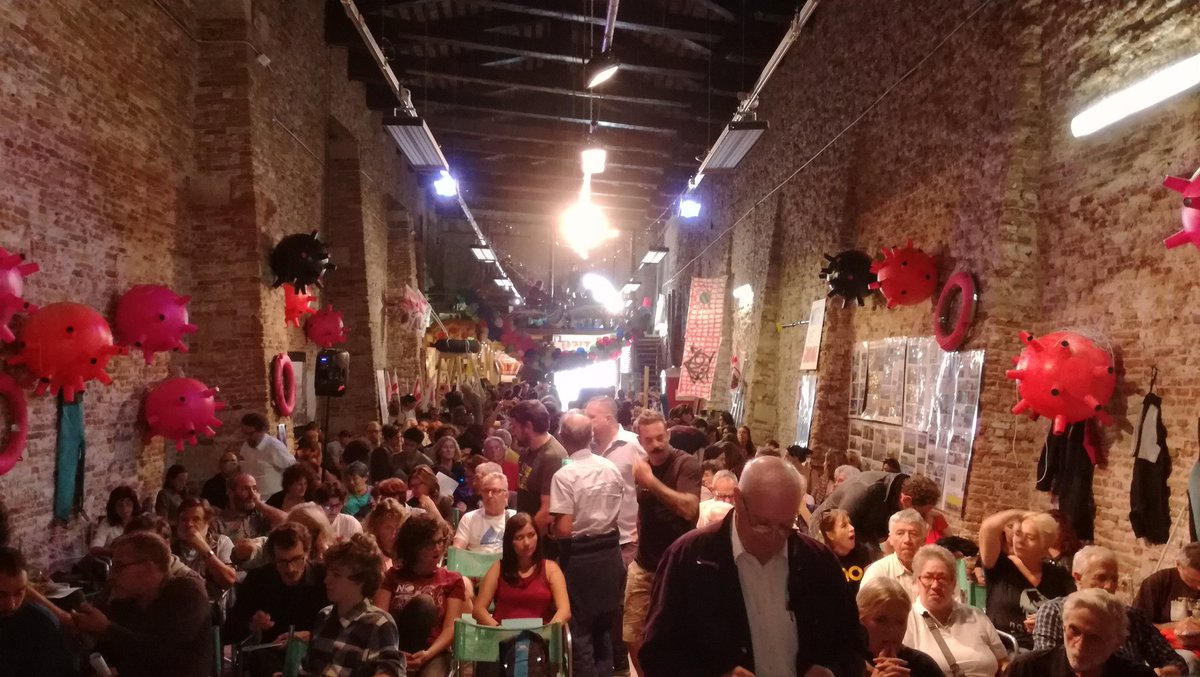 NoGrandiNavi Venezia tweet media