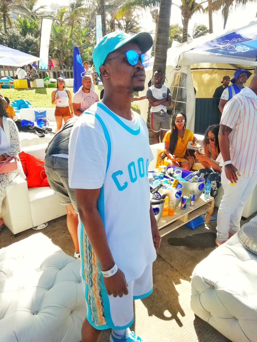 dbntourism's tweet photo. Great Weather #DubaneSpringbreak18 is getting lit right now. #DurbanHasMore #SummerLove https://t.co/hZ5GXr236H
