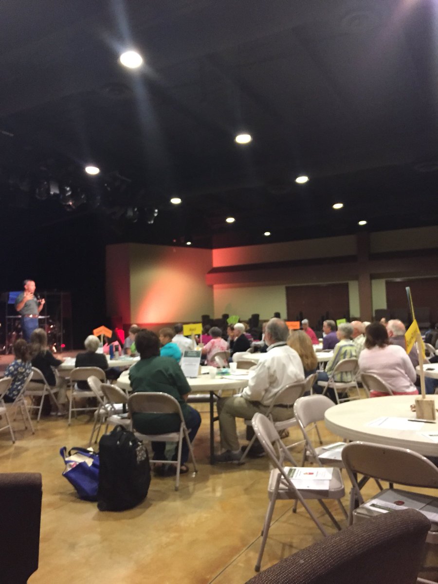 laureldunnLISD's tweet photo. Excited to be a part of another #LiteracyPartner’s Training. +50 more volunteers working with our studentS. #engageLISD https://t.co/RSi3hLVztf