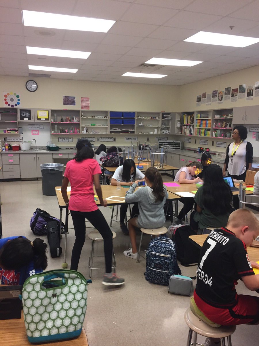 Anna L. Pohl tweet media