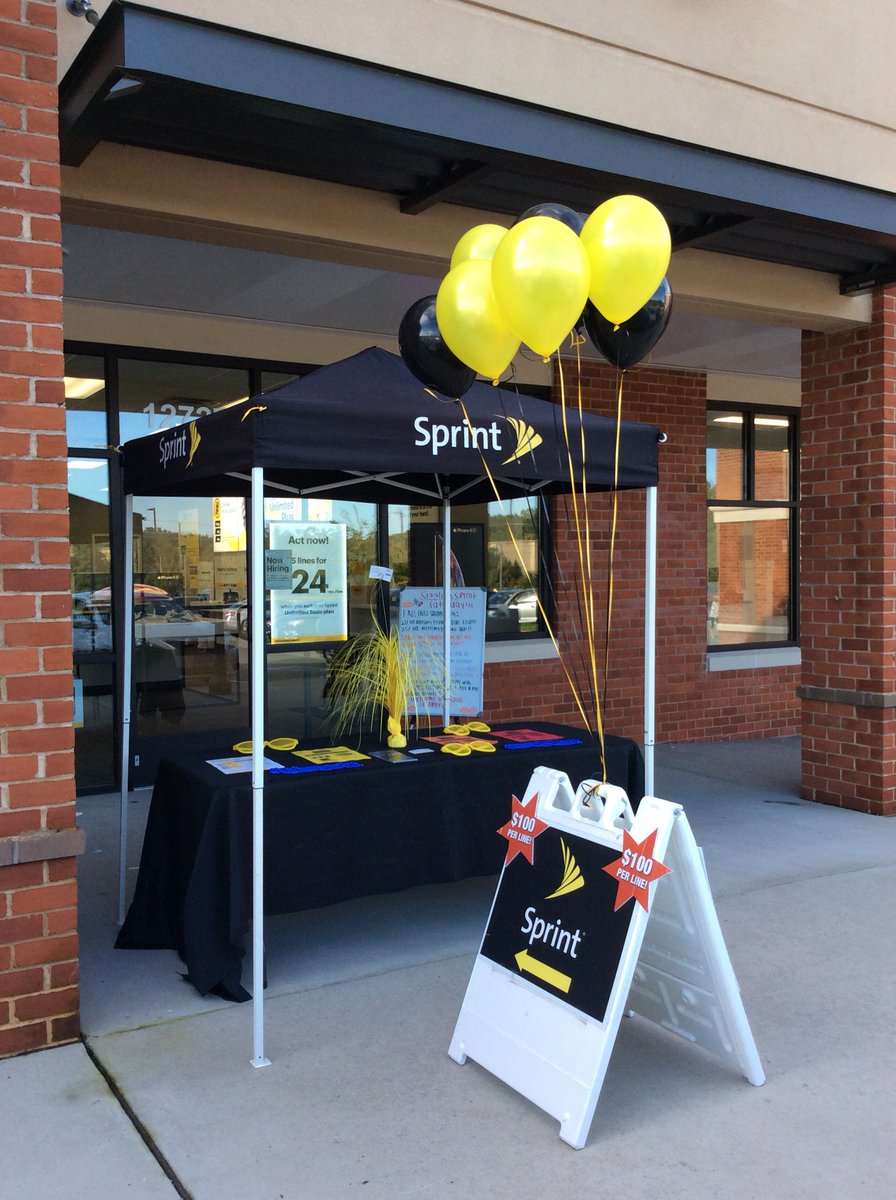 SprintStoneVill's tweet photo. ITS SIZZLING SPRINT SATURDAY!!!! Fall into savings with 20% off accessory purchases of $100-$150!!! Come by Sprint at Stone Village to see what deals we have for YOU!!!  #iphoneXS #IPHONEXSMAX #Sprint ⭐️🍂😎 https://t.co/7VGYdUQYge