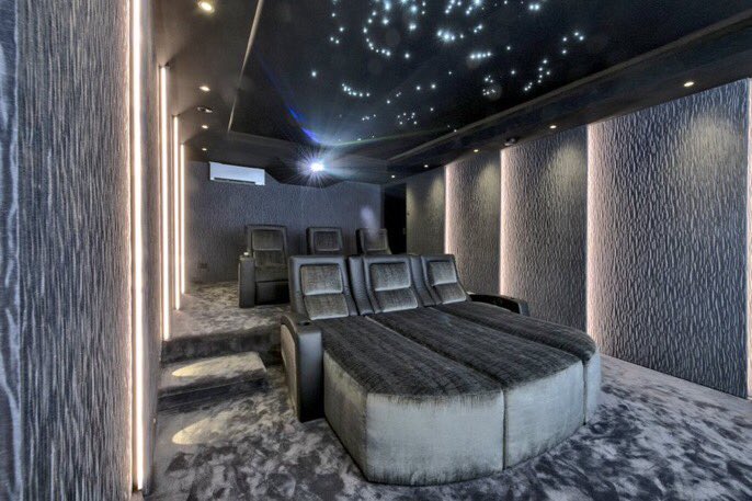PulseCinemas's tweet photo. Thank you @CyberhomesUK for your support in installing this beautiful cinema, packed with Pulse Cinemas ingredients. Congratulations for your #CEDIAawards18 award... Watch this space for some #PulsePR exposure! https://t.co/hL0pFsCuvq