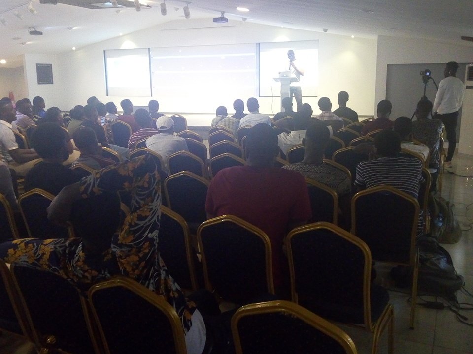 StartupLagos's tweet photo. @aniediudo currently speaking about Google Cloud Services.
Using the Large infrastructure from Google to build your own business.
#LSW18 #NodeConfNG #Google https://t.co/wkQnMzWPwv