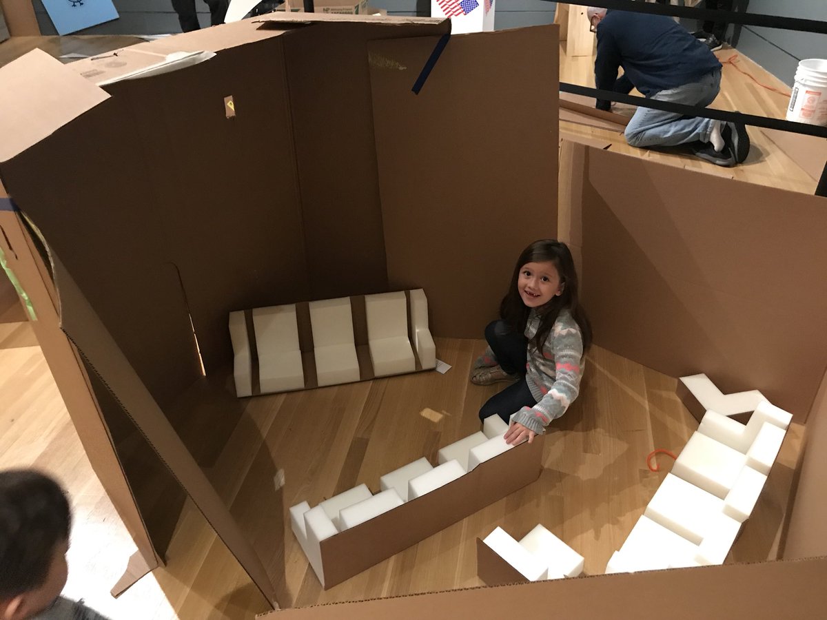 theCityMoms's tweet image. Katie here - so excited to be checking out @IndianaMuseum ‘s brand new exhibits #ArtOfTheBrickIndy and #CardboardEngineering !
