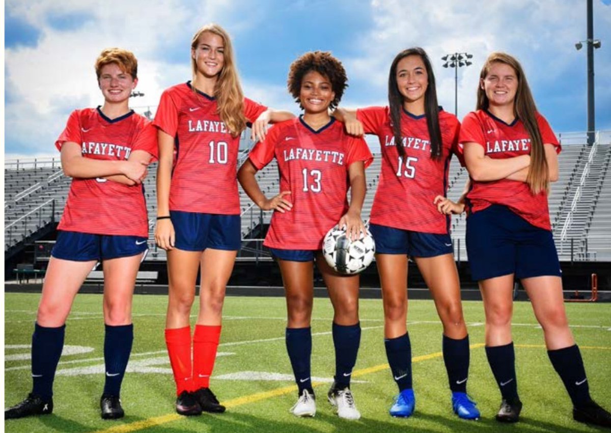 Soccer_Generals's tweet photo. It's not only GAME DAY...but tonight is SENIOR NIGHT! Come out and support your Generals and our 5 awesome seniors as we take on Bryan Station at 6:30pm! https://t.co/azalV1hGvl