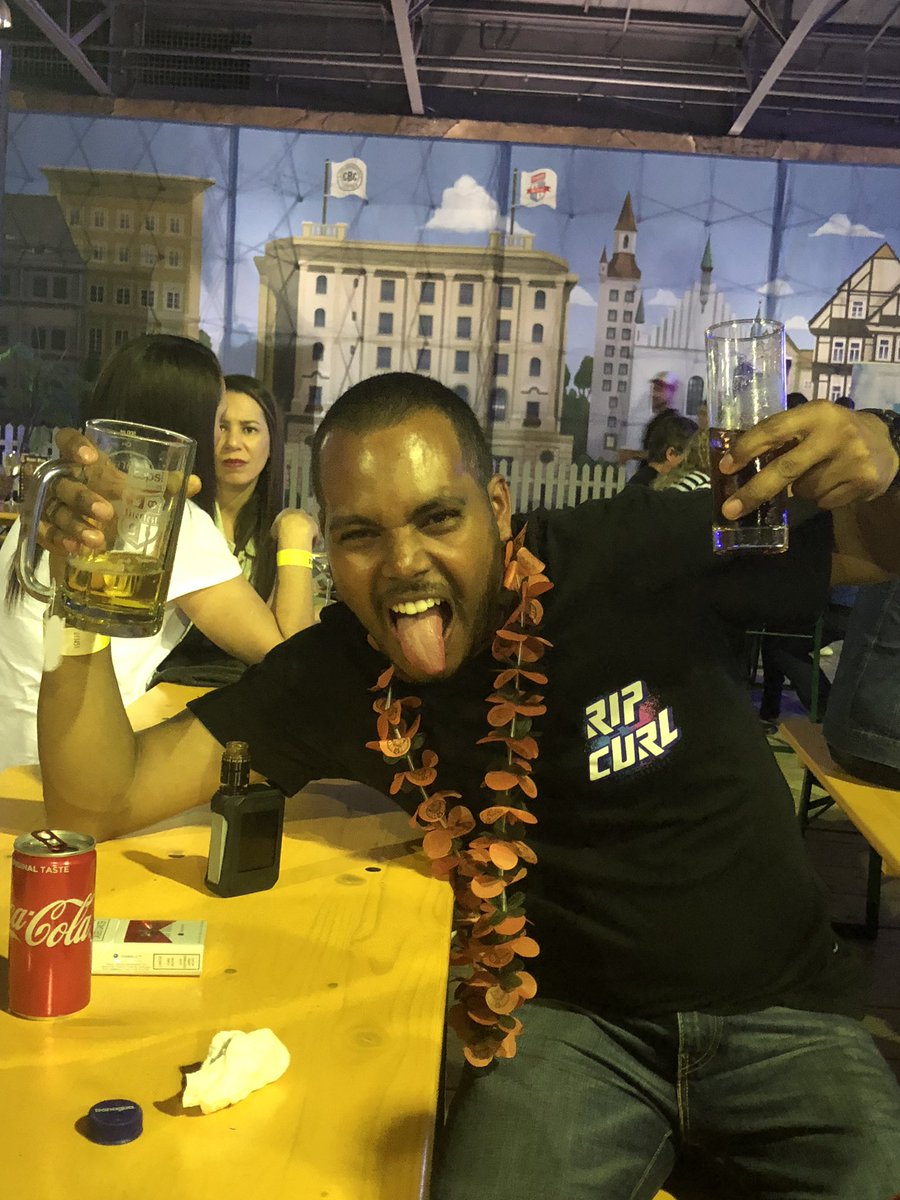 HardingChesslyn's tweet image. #TaxifyMyPicture