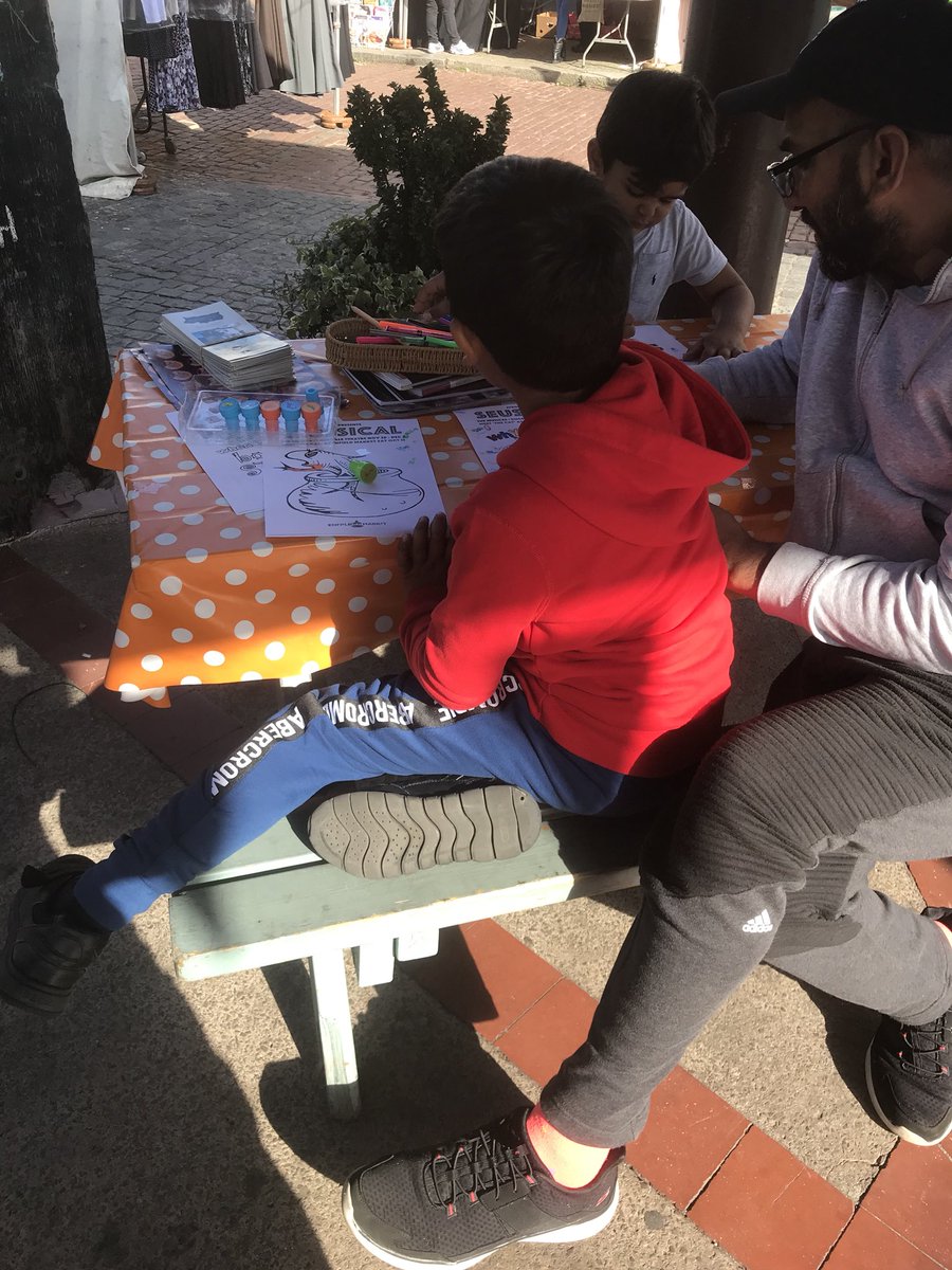 Radio_JJ's tweet image. @FFBOS fun with @Radio_JJ  @EnfieldMarket #fun #london