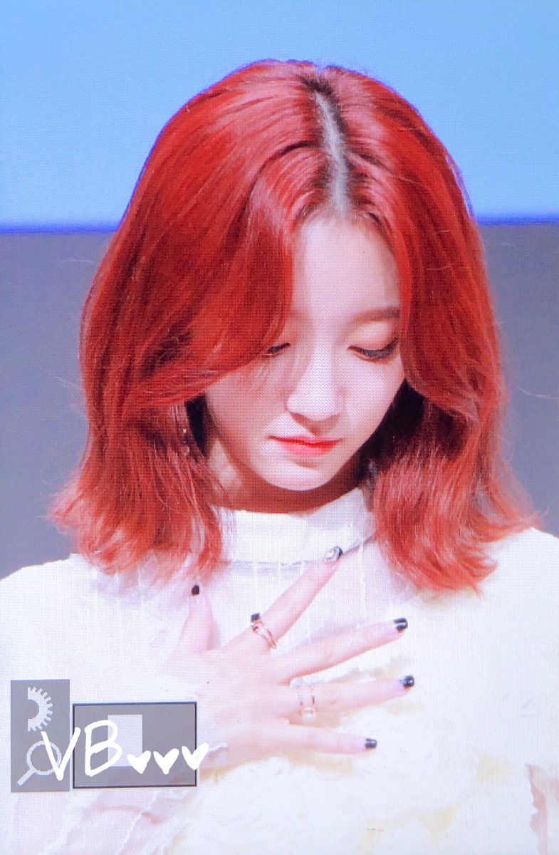 (preview) 180929 #비니 #Binnie #배유빈 #ビニ #오마이걸 #OHMYGIRL
<a href="/WM_OHMYGIRL/">오마이걸 (OH MY GIRL)</a>