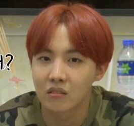 kpop__0's tweet photo. الي جاية تتكلم عن بانقتان واكسو وهذي الفرق الجديدة امانه وضعكم يضحك😹😹😹 تراكم مو ملحقين على زمن السوجو ولا دبسك 💔😂ترون ذا الهاشتاق فيه الفرق( القديمة) مب الجديدة ياخراميز معلش انا ارمي واكسوال بس خير ؟🐸#ماضي_الفرق_القديمه https://t.co/Az9XDuSFZX