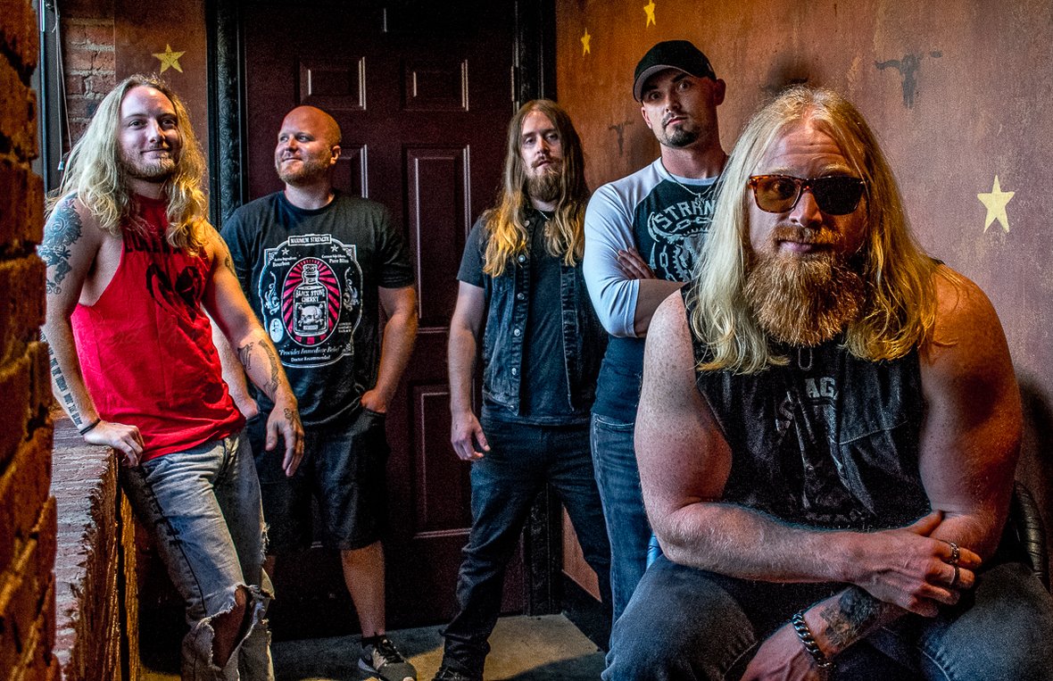GhostCultMag's tweet photo. NEWS: @BlackTopMojo Announce @PledgeMusic Campaign To Fund New Album (@TAGPublicity) https://t.co/oOMLbMUOme #blacktopmojo #pledgecampaign #albumnumberthree #crowdfunding #newmusic2019 #rockandroll #heavymetal 🤘 https://t.co/oTqN9p00GX