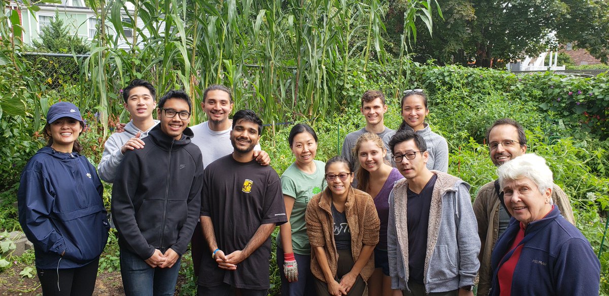 EastieFarm's tweet photo. 5 ways @eastiefarm increases climate resiliency: 
1. Permeable surfaces reduce flooding
2. Waste management reduces carbon
3. Local food production reduces carbon
4. Rainwater conservation turns flood to food
5. Greenery and soil reduce urban heat island effect
#ClimatePrepWeek18 https://t.co/xONcGPQD9k