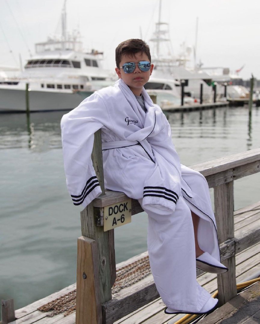 Cool kid style. 
Photo | <a href="/alexav/">AlexA</a>.art