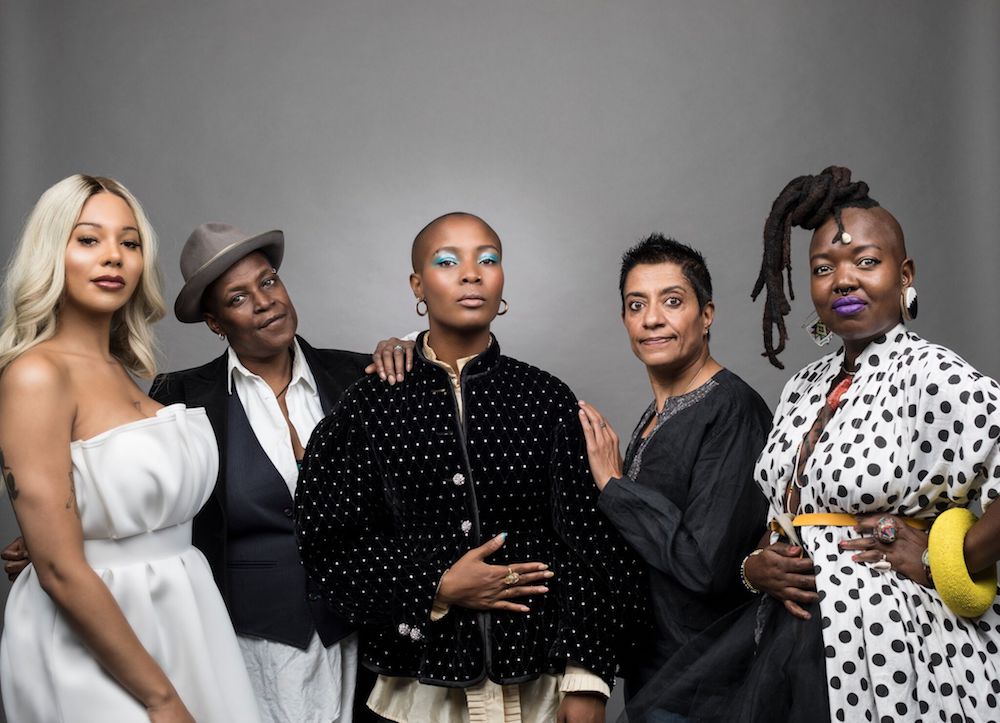 DIVAmagazine's tweet photo. In the new issue guest edited by @MsLadyPhyll, DIVA speaks to 5 game-changing women of colour @MunroeBergdorf @yveelicous @Skyetshookii @djritu1 @livlittle Photography by @elaineaemmott #DIVA_QWOC #DIVAUnity Get yours at https://t.co/7CElLClkFw https://t.co/EOZTK28ZmQ https://t.co/qi4cTylpcb