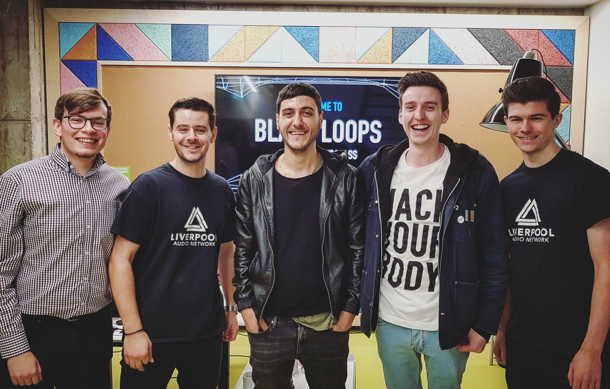 Throwback to this time last Saturday when BLACK LOOPS was breaking down his track 'Higher'.

Who'd like to see the footage?🙋‍♂️🙋‍♀️