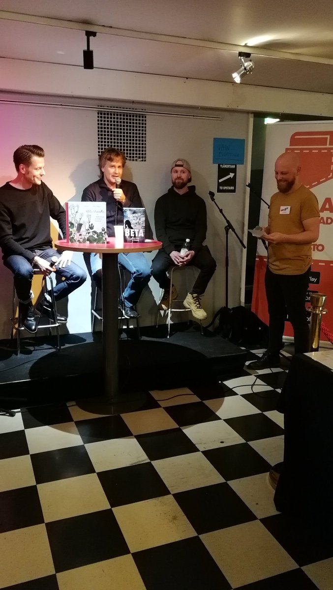 helyafest's tweet photo. Pelaaminen &amp; kirjoittaminen: Miten kehitetään idea peliksi ja/tai kirjaksi? w/ @SamLakeRMD , @AndersVacklin &amp; @WriterAki #helyafest https://t.co/uZJw2l6UBH