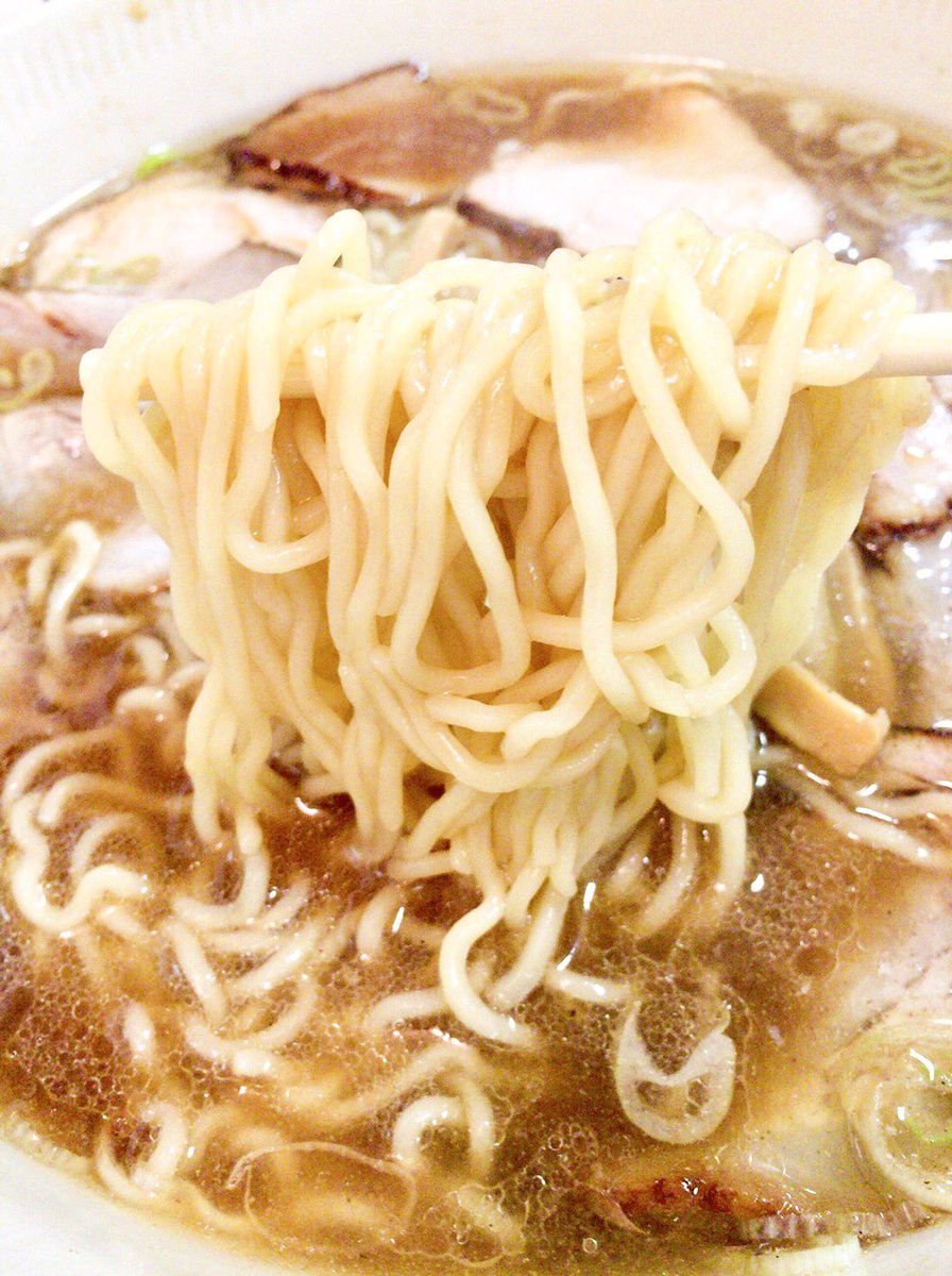 kmfoodmemory's tweet photo. 【大勝軒@永福町】チャーシューメン を注文。量・質ともに行列の理由がわかる。THE 王道ラーメン。星3.5 #大勝軒 #永福町 #チャーシューメン https://t.co/8GecQsXiWw