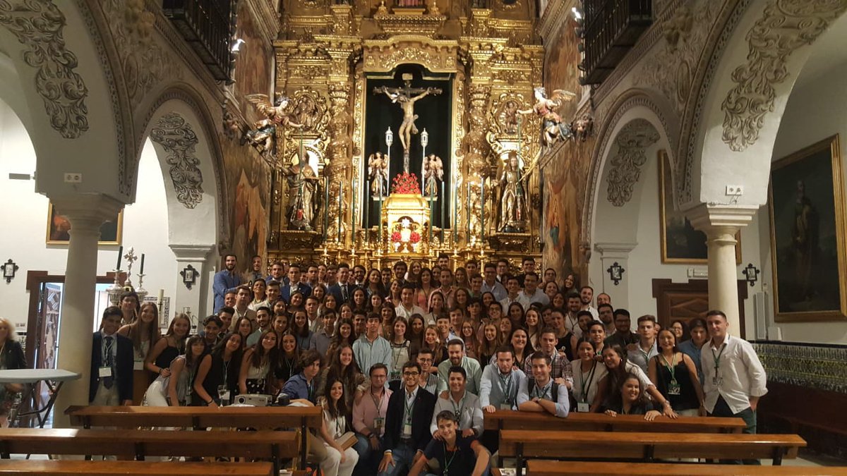 veracruzpuebla's tweet photo. Nuestra Hermandad participa hoy en el encuentro de Jóvenes Cruceros.
#50AñosConfraternidad
@ConfratVeraCruz https://t.co/rhyyeqEWrL